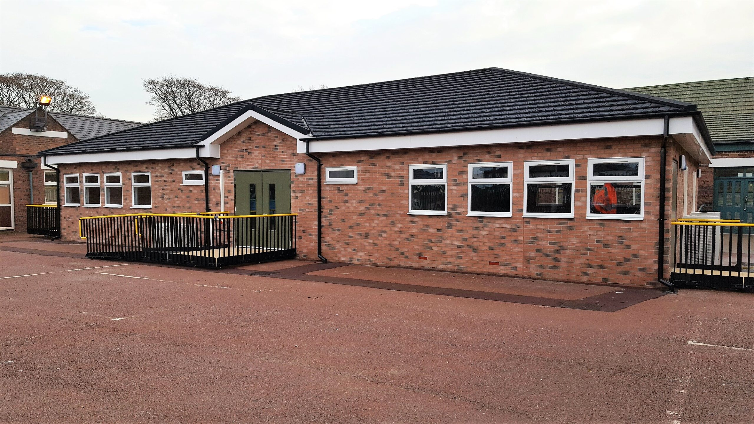 Broad Oak Primary School Grows with a Springfield Modular Building ...